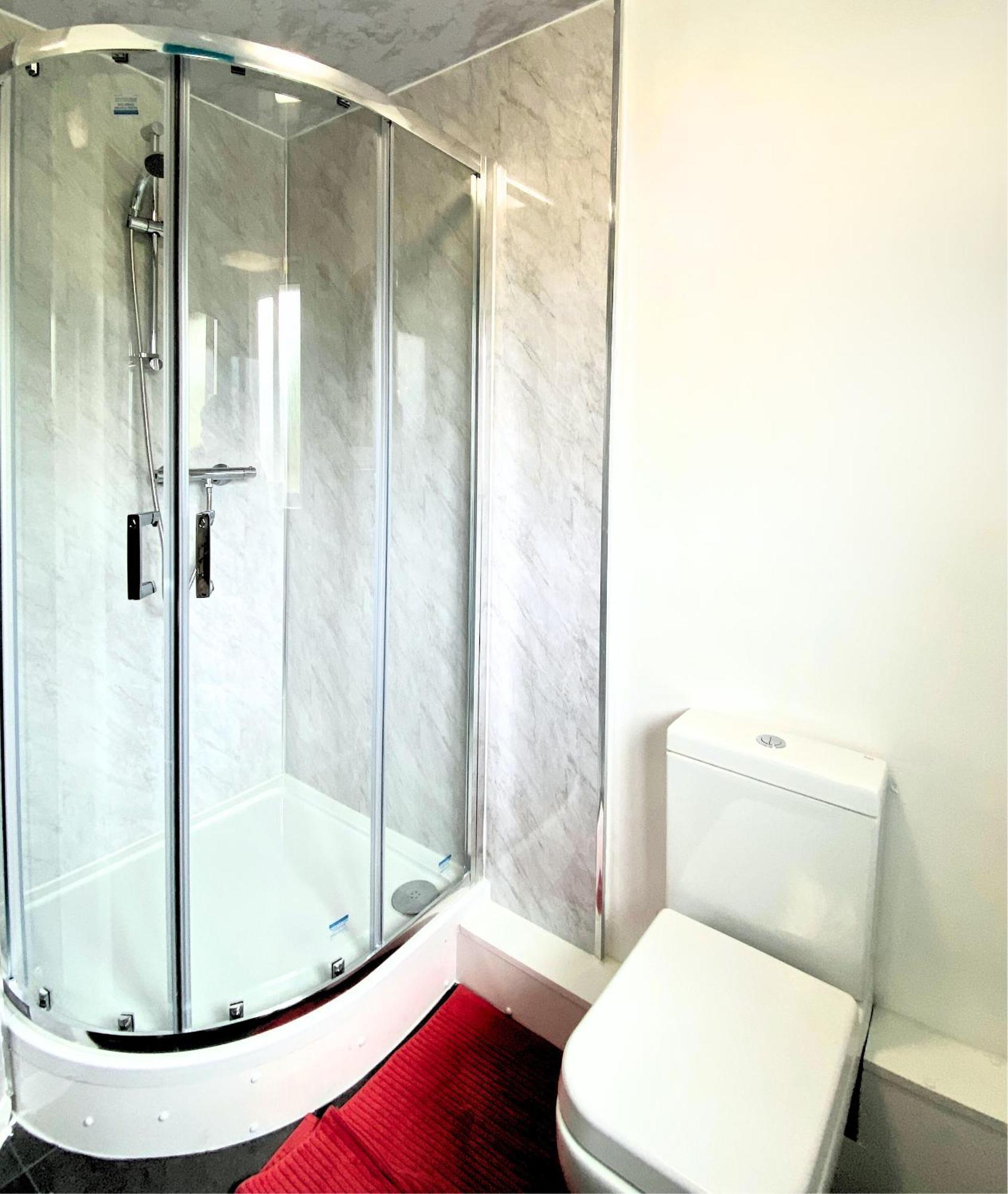 Manchester Townhouse By Bevolve - 4 Bedrooms - Free Parking Bagian luar foto